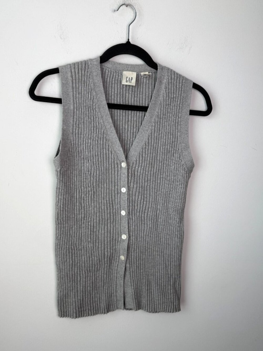 Gap Vintage 100% Cotton Ribbed V Neck Sweater Vest Gray Size M Academia Fall